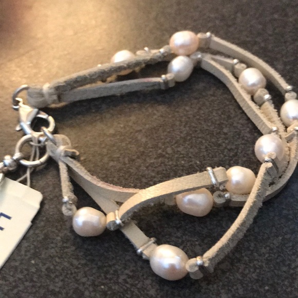 NEW multi strand leather and bead bracelet - Picture 6 of 8